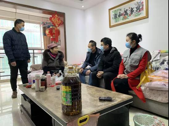 贊 | 慈善機(jī)構(gòu)聯(lián)合川越培訓(xùn)學(xué)校、博行開(kāi)展捐資助學(xué)活動(dòng)